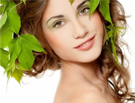 КАК ВЕРНУТЬ СИЯНИЕ КОЖИ К ЛЕТУ