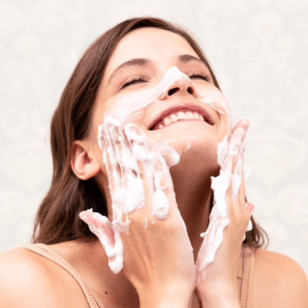 Нежно очищающий гель для умывания Hyaluronic TaiYan, 100 г Нежно очищающий гель для умывания Hyaluronic TaiYan, 100 г